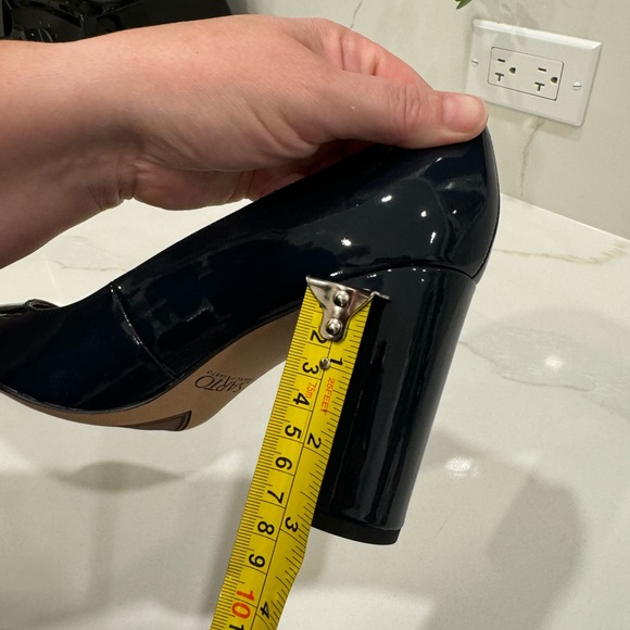 Franco Sarto Blue Patent Heels 9.5M - Picture 10 of 11